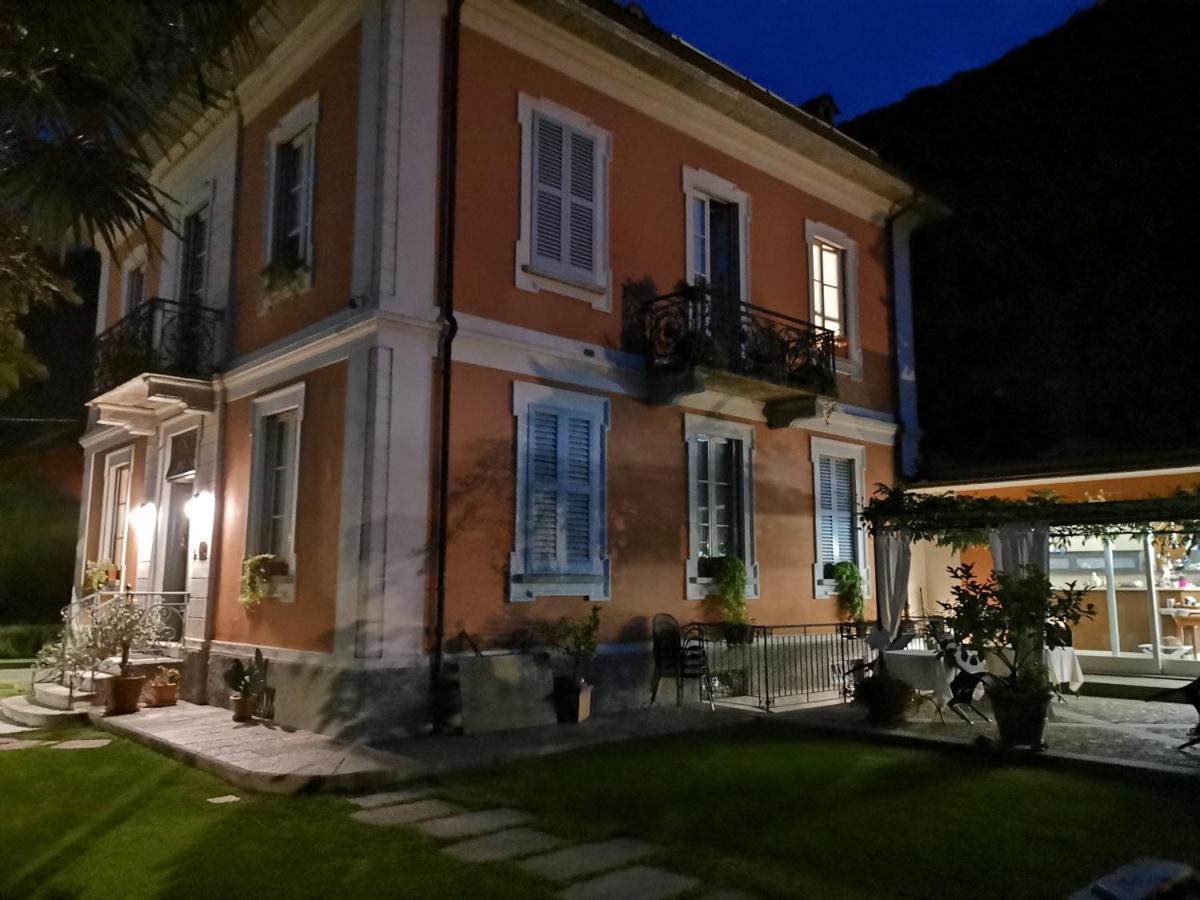 B&B Villa Dei Pini กันโนบีโอ ภายนอก รูปภาพ