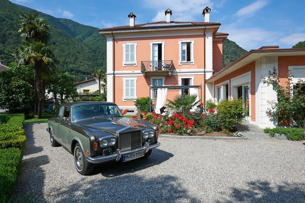 B&B Villa Dei Pini กันโนบีโอ ภายนอก รูปภาพ