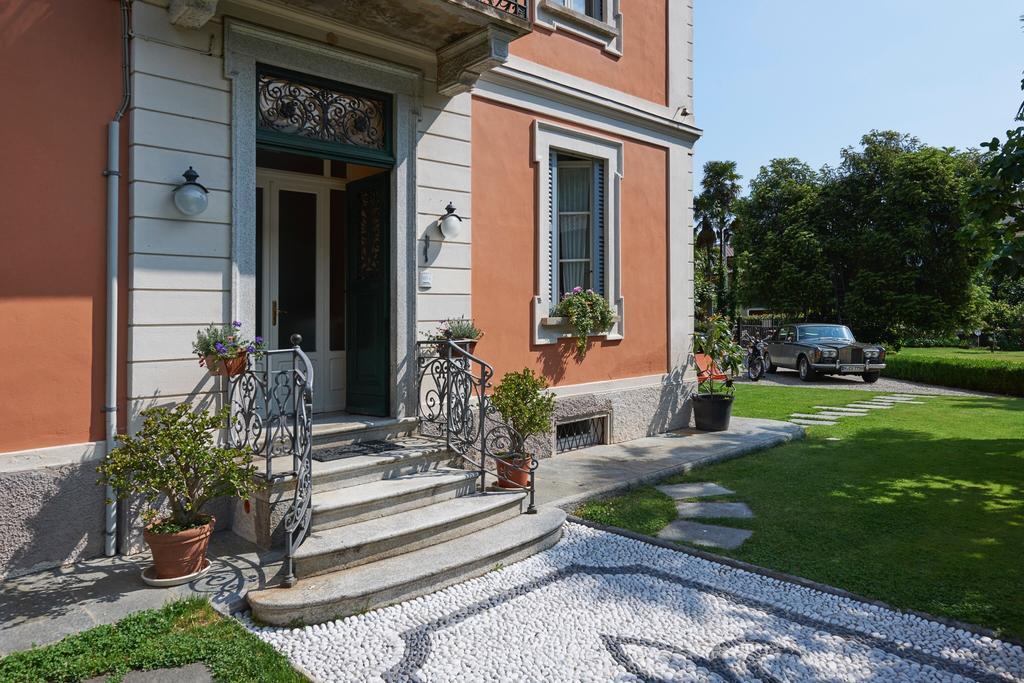 B&B Villa Dei Pini กันโนบีโอ ภายนอก รูปภาพ