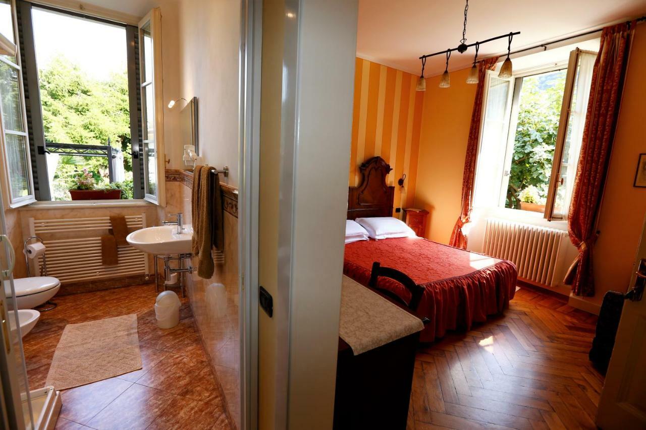 B&B Villa Dei Pini กันโนบีโอ ภายนอก รูปภาพ
