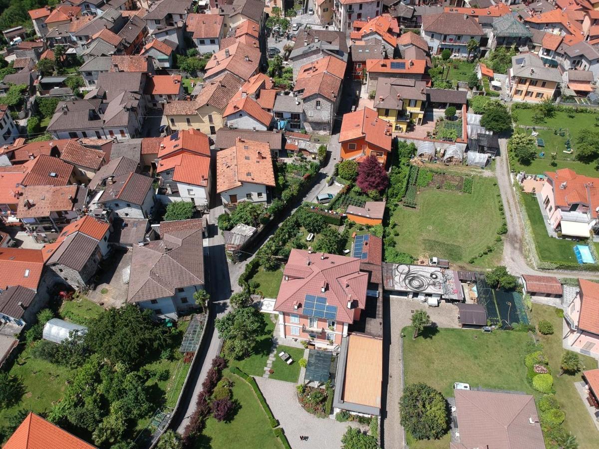 B&B Villa Dei Pini กันโนบีโอ ภายนอก รูปภาพ
